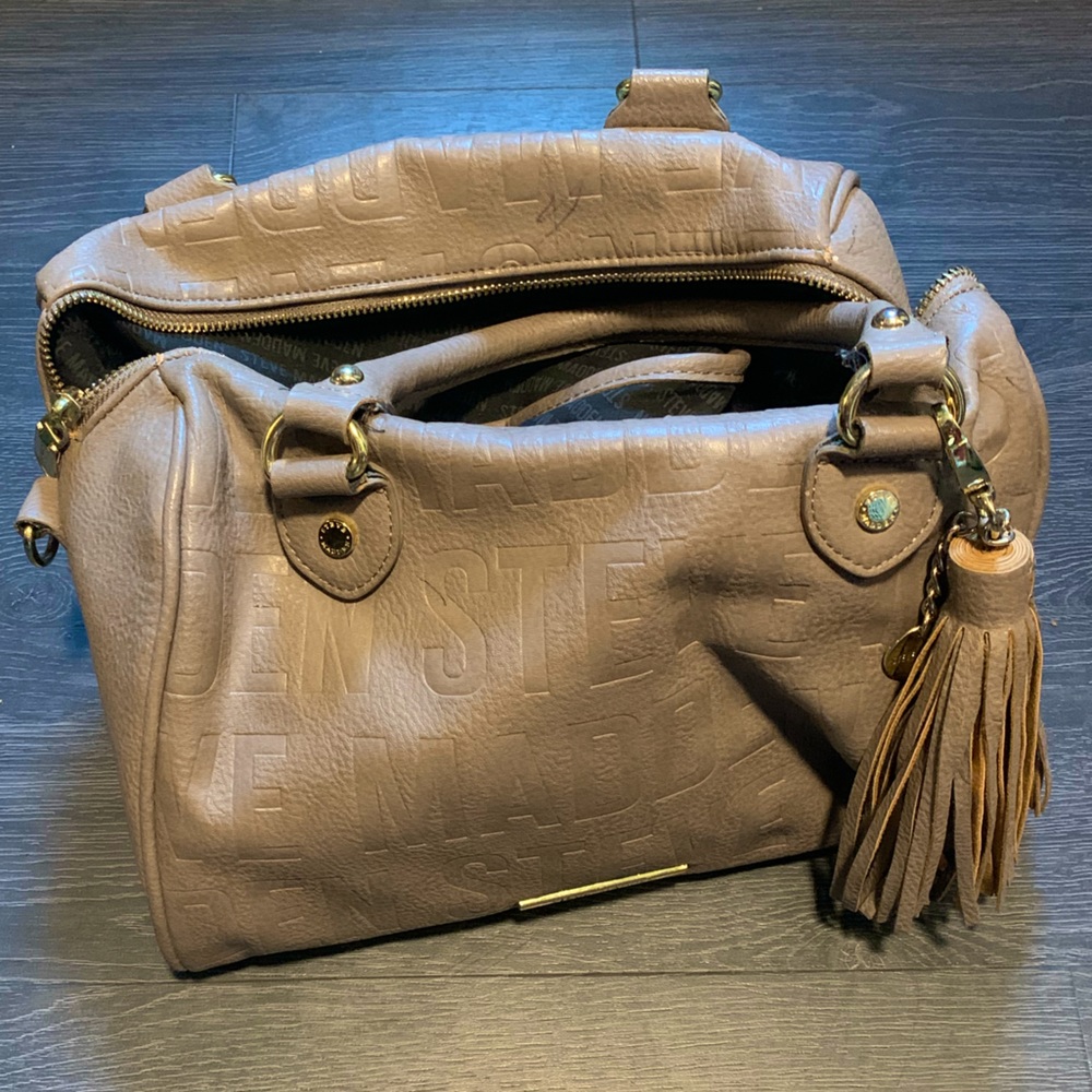 Steve Madden purse